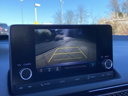 Used 2025 Honda Civic Sport image 35