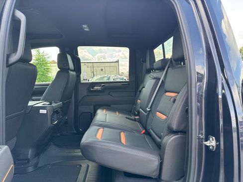 New 2026 GMC Sierra 2500 AT4 w/ AT4 Premium Plus Package AWD/4WD image 28