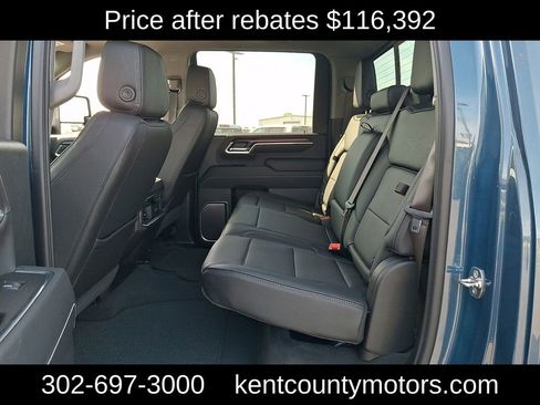 New 2026 GMC Sierra 2500 Denali w/ Denali Reserve Package AWD/4WD image 11