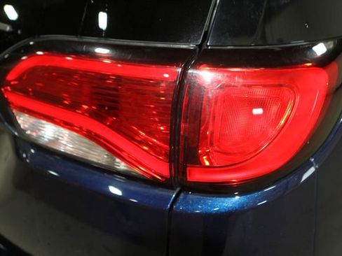 Used 2018 Chrysler Pacifica Touring-L Plus w/ Advanced Safetytec Group FWD image 30