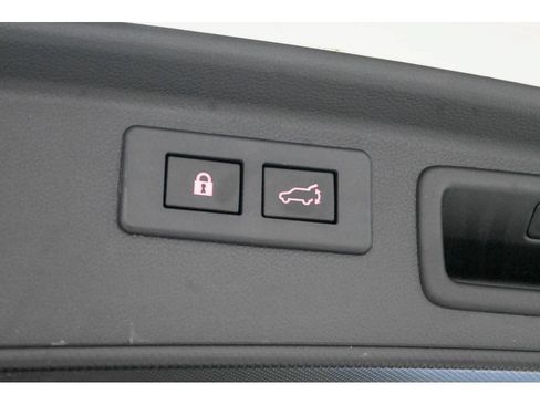 Used 2021 Subaru Forester Limited AWD/4WD image 52