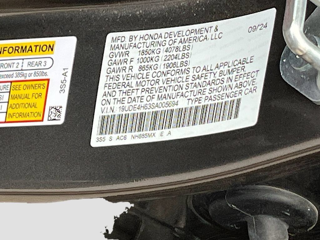 Used 2025 Acura Integra A-Spec w/ Technology Package FWD image 32