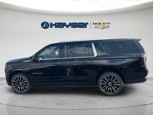 New 2026 Chevrolet Suburban High Country AWD/4WD image 10