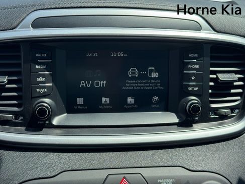 Used 2020 Kia Sorento LX w/ LX I4 Convenience Package FWD image 21