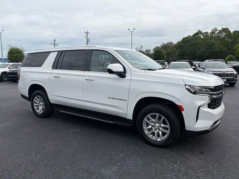 Used 2023 Chevrolet Suburban LS AWD/4WD image 1