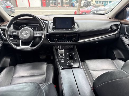 Used 2021 Nissan Rogue SL AWD/4WD image 16