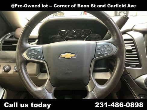 Used 2015 Chevrolet Suburban LTZ image 19