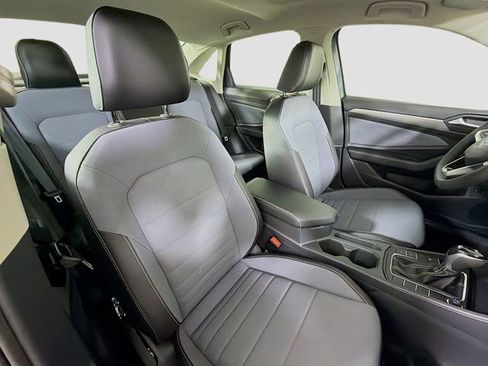 New 2026 Volkswagen Jetta SE image 27