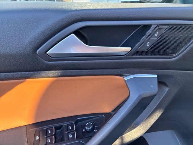 Used 2019 Volkswagen Tiguan SE AWD/4WD image 21