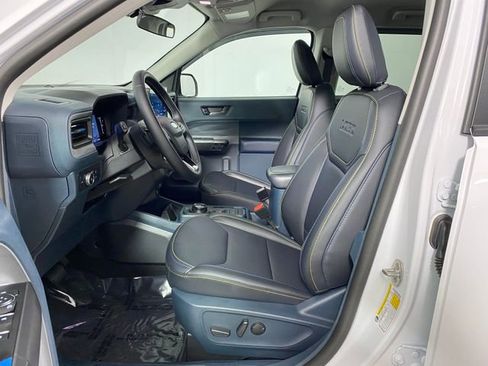 Used 2025 Ford Maverick Lobo AWD/4WD image 10