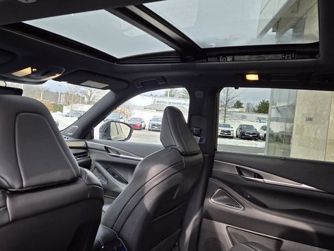 Certified 2025 INFINITI QX60 Luxe w/ Black Edition image 10