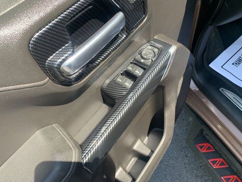 Used 2019 Chevrolet Silverado 1500 RST image 19