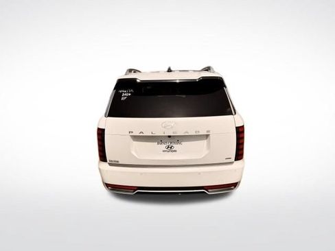 Used 2026 Hyundai Palisade Calligraphy AWD/4WD image 4