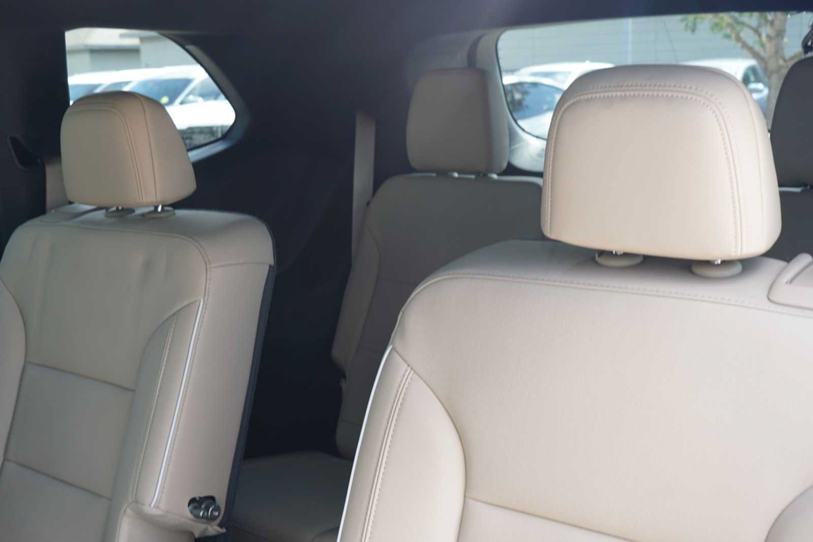 Used 2025 Buick Enclave Preferred FWD image 21