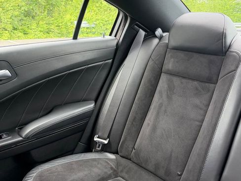 Certified 2022 Dodge Charger R/T RWD image 17