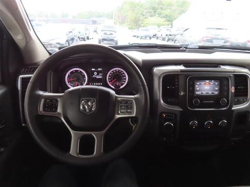 Used 2024 RAM 1500 Classic SLT AWD/4WD image 11