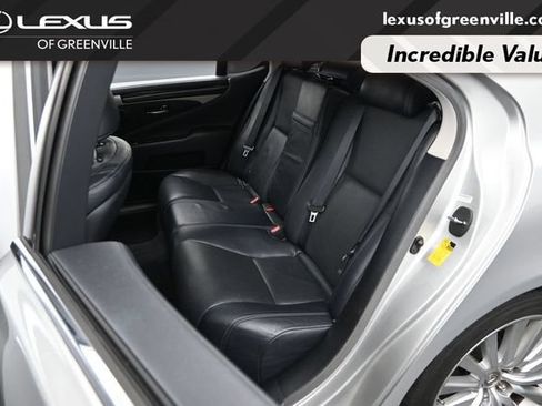 Used 2013 Lexus LS 460 w/ Comfort Pkg RWD image 26