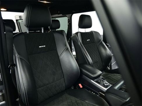 Used 2017 Mercedes-Benz G 550 Squared image 34