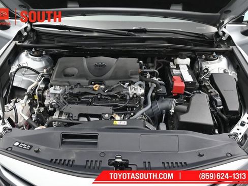 Used 2024 Toyota Camry XSE w/ Cold Weather Package FWD image 33