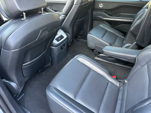 Used 2025 Lincoln Navigator Reserve w/ Jet Appearance Package AWD/4WD image 14