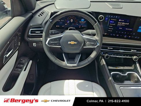 Certified 2026 Chevrolet Traverse High Country AWD/4WD image 10