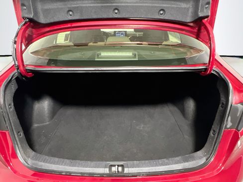 Used 2022 Toyota Corolla LE FWD image 32