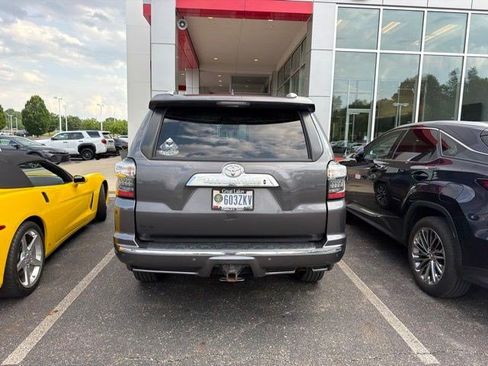 Used 2020 Toyota 4Runner Limited AWD/4WD image 8