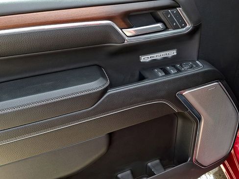 Used 2024 GMC Sierra 1500 Denali w/ Denali Reserve Package image 12