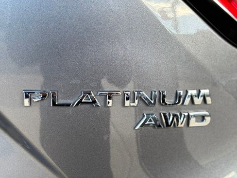 Used 2015 Nissan Murano Platinum w/ Platinum Technology Package AWD/4WD image 8