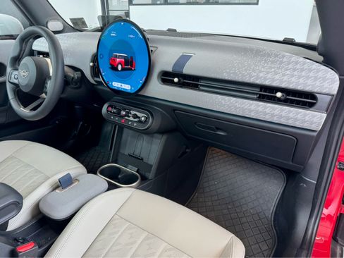 Used 2025 MINI Cooper S FWD image 13
