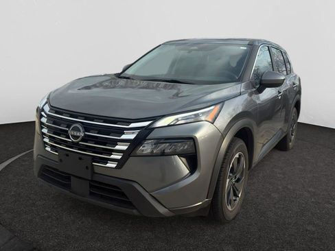 Used 2024 Nissan Rogue SV FWD image 1
