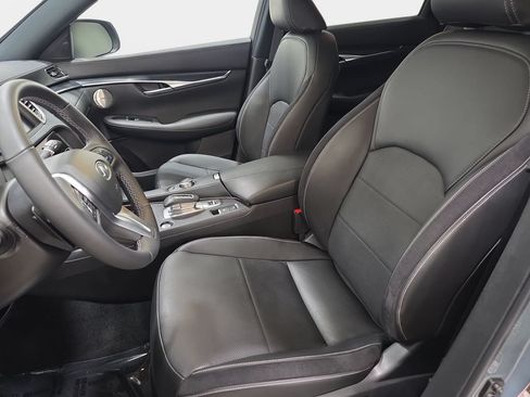 Certified 2025 INFINITI QX50 Sport AWD/4WD image 11