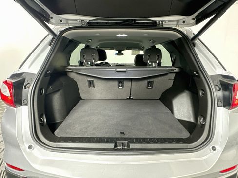 Used 2020 Chevrolet Equinox LT w/ Driver Convenience Package FWD image 27