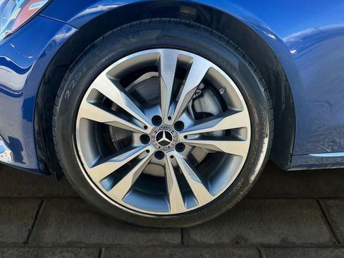 Used 2018 Mercedes-Benz C 300 Sedan w/ Premium Package image 23