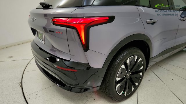 Used 2024 Chevrolet Blazer EV RS AWD/4WD image 27