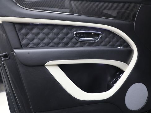 Certified 2022 Bentley Bentayga Speed image 14