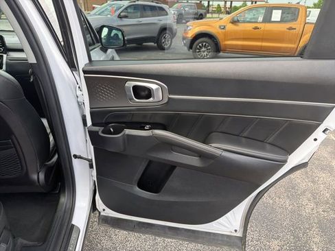 Used 2022 Kia Sorento SX FWD image 37