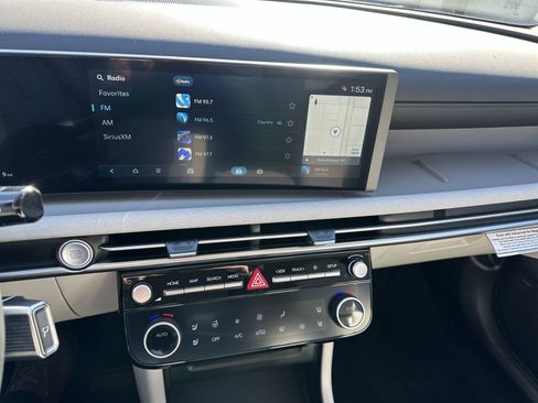 New 2026 Hyundai Tucson Limited image 11