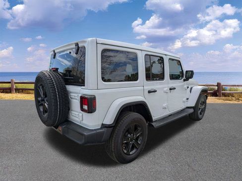 Certified 2021 Jeep Wrangler Unlimited Sahara image 8