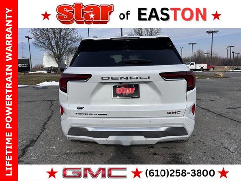 New 2026 GMC Terrain Denali w/ LPO, Floor Liner Package image 7