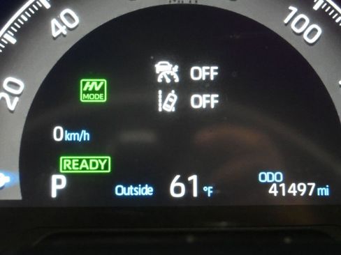 Certified 2023 Toyota RAV4 SE image 16