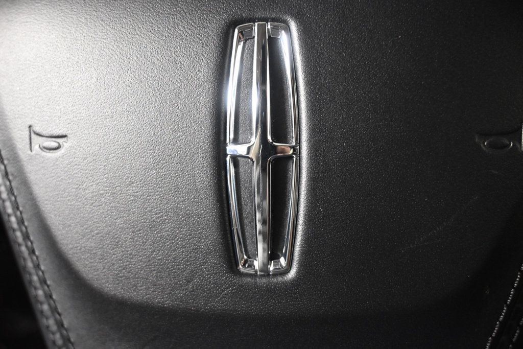 Used 2020 Lincoln Aviator Reserve w/ Equipment Group 202A AWD/4WD image 37