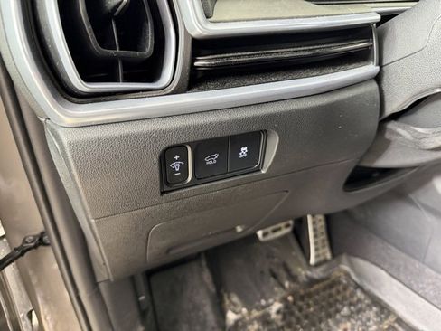 Used 2025 Kia Sorento SX Prestige image 21