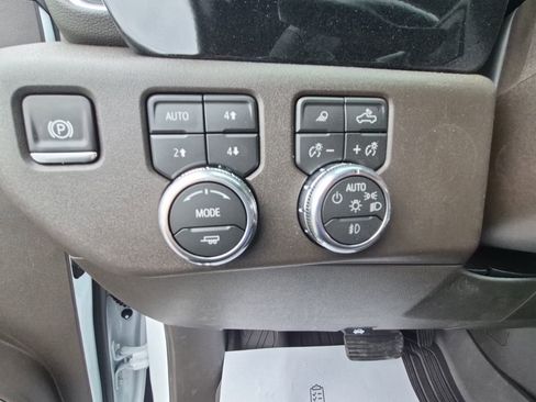 New 2026 GMC Sierra 1500 SLT w/ SLT Premium Package image 23