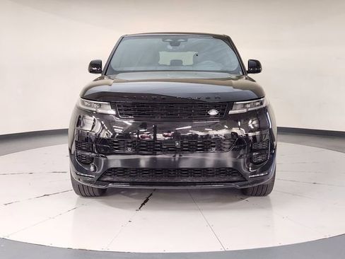 Used 2025 Land Rover Range Rover Sport Dynamic SE image 9