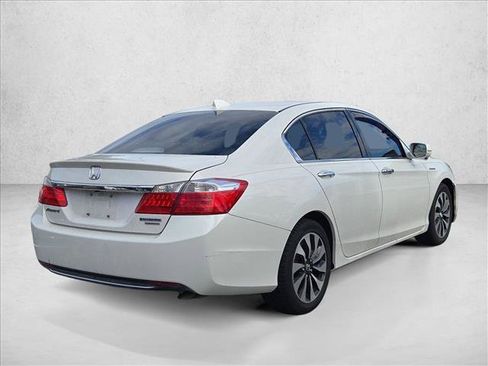 Used 2015 Honda Accord Touring image 5
