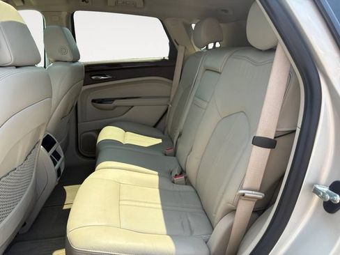 Used 2016 Cadillac SRX Luxury w/ Driver Awareness Package AWD/4WD image 13