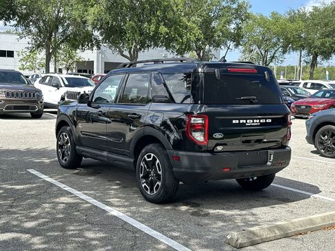 Used 2023 Ford Bronco Sport Outer Banks image 4