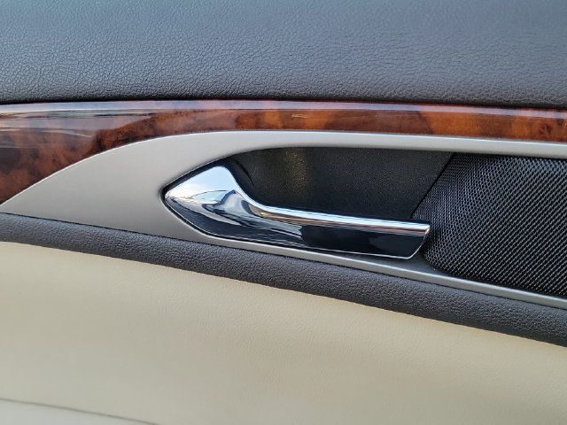Used 2014 Lincoln MKZ AWD image 19