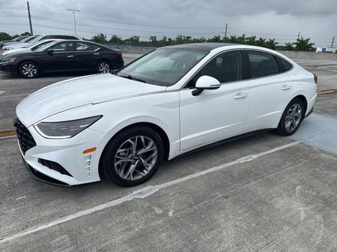 Used 2023 Hyundai Sonata SEL w/ Convenience Package FWD image 1